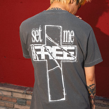 Barbed Skull Tee